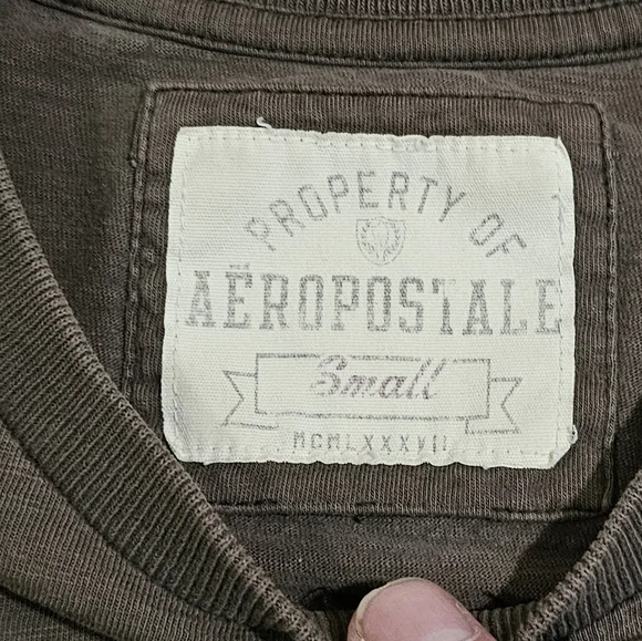 Aeropostale Mens S/M Brown Distressed Graphic T Shirt Eagle Crest 87 Y2K Grunge - Picture 4 of 7